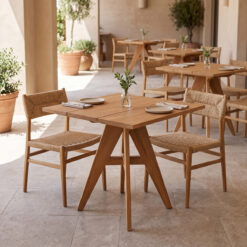 Τραπέζι Cadrada pakoworld teak ξύλο σε φυσική απόχρωση 70x70x76εκ